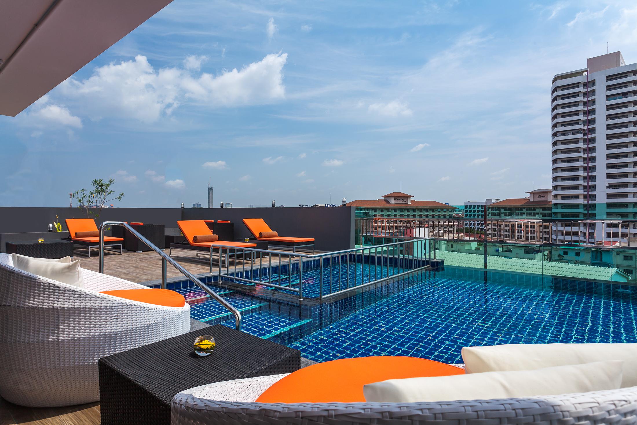 Nova Express Pattaya Hotel Εξωτερικό φωτογραφία
