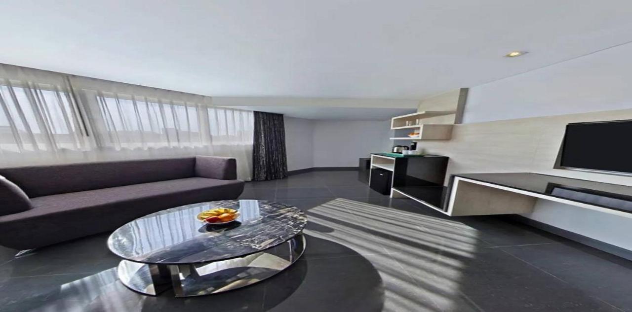 Nova Express Pattaya Hotel Εξωτερικό φωτογραφία