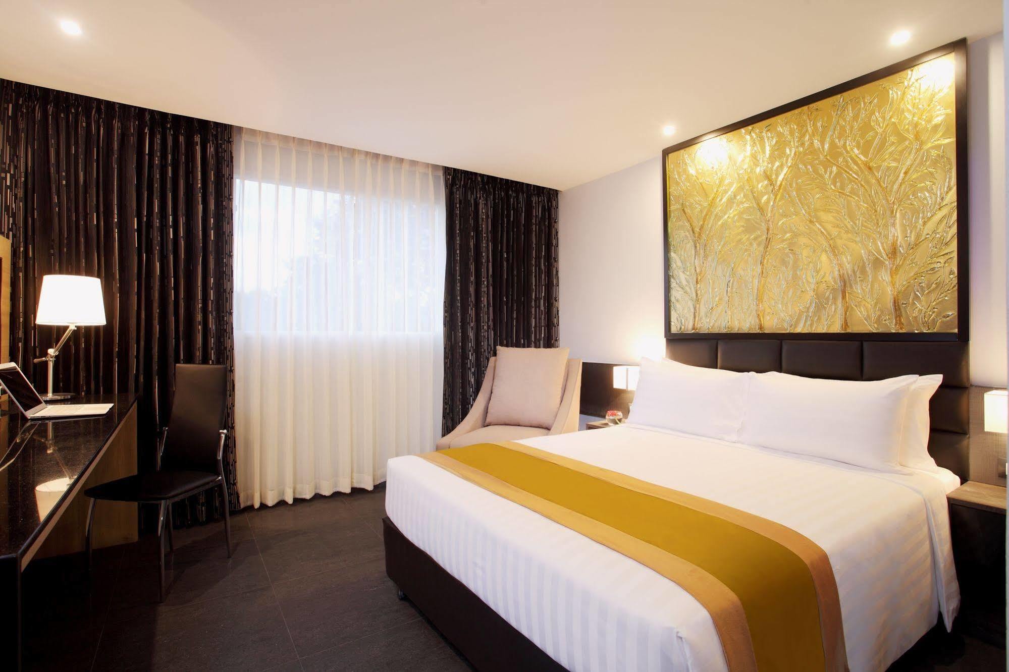 Nova Express Pattaya Hotel Εξωτερικό φωτογραφία